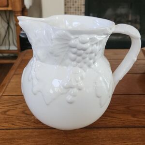 White grapes and leaves pottery pitcher made in Portugal